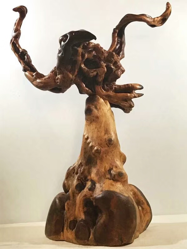 郜福善《翱》根雕作品